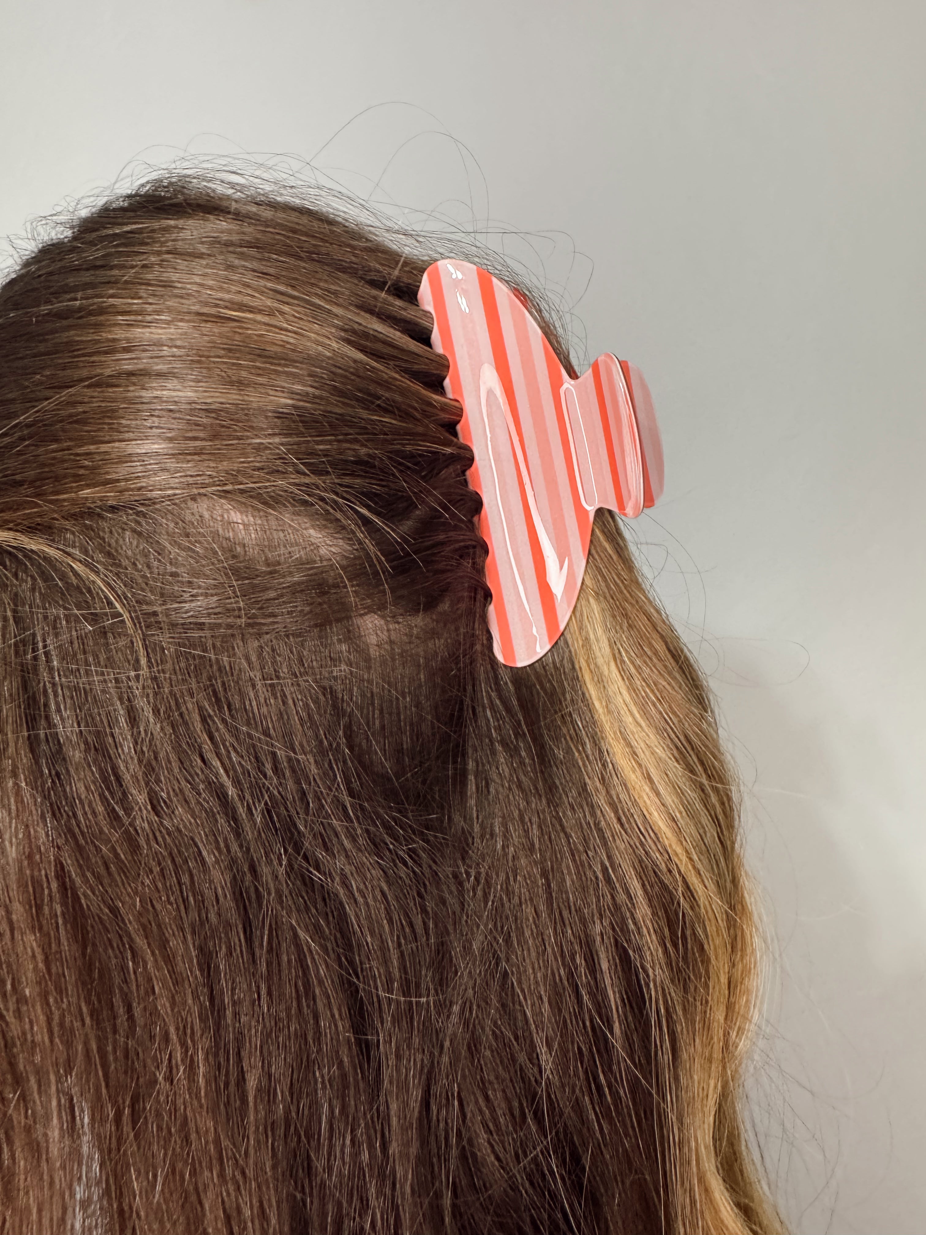 THE IT GIRL CLIP (RED)