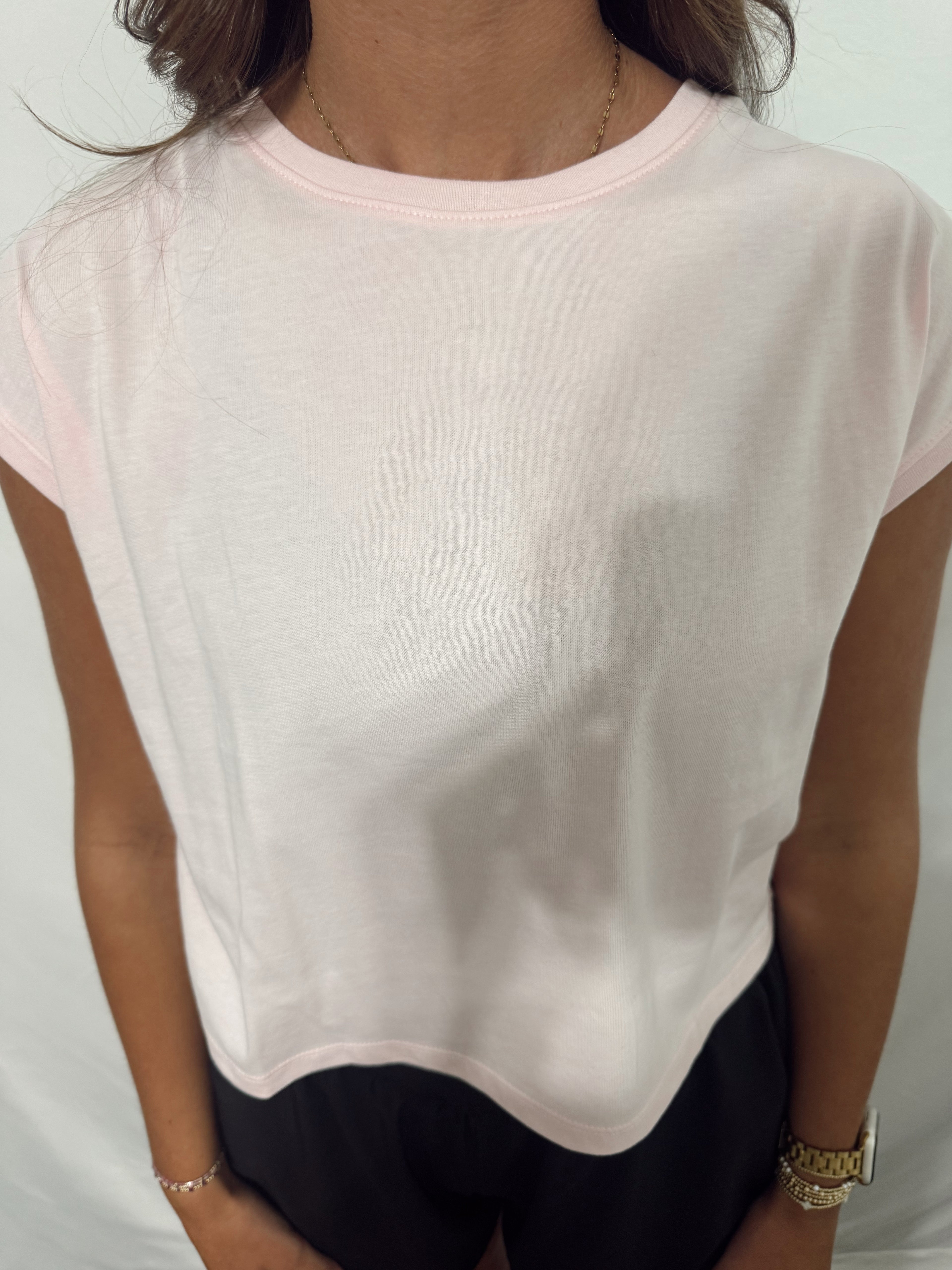 THE BLUSH BABE TEE