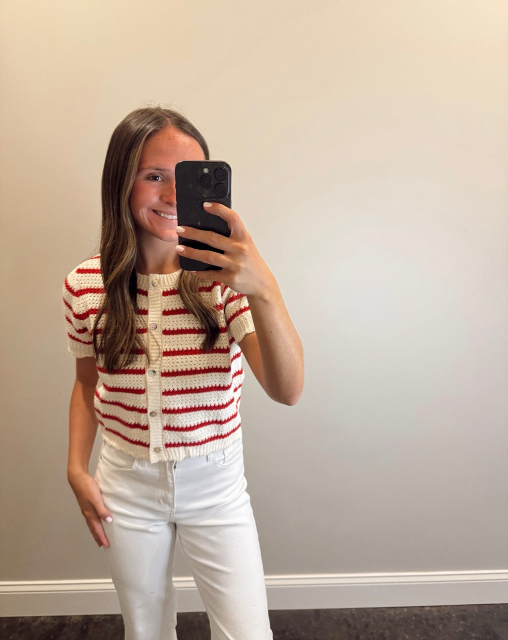 THE RED SCALLOP CARDIGAN
